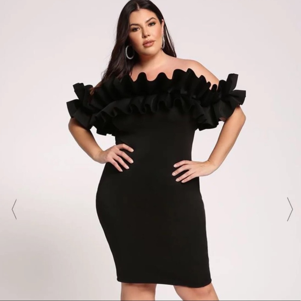 PLUS SIZE Voluminous Ruffle Tiered Dress